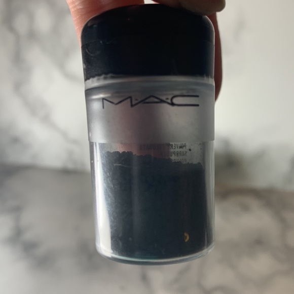 EMERALD DUSK - MAC Pigment - Picture 9 of 17